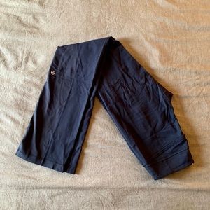 Lululemon Straight Leg Pants 4